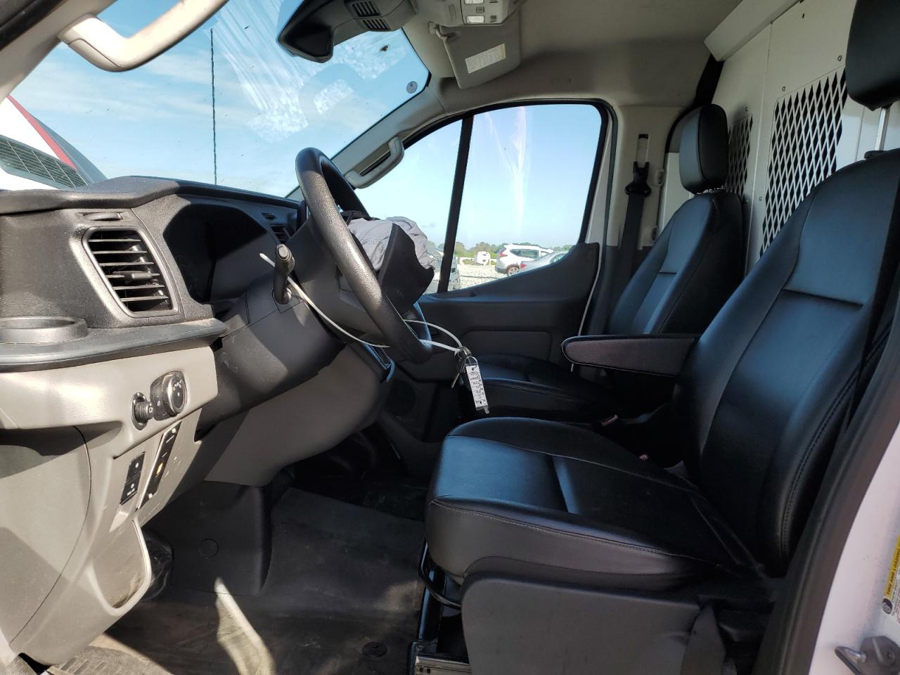 2023 Ford Transit T-150 VIN: 1FTYE1Y8XPKB55500 Lot: 81971715