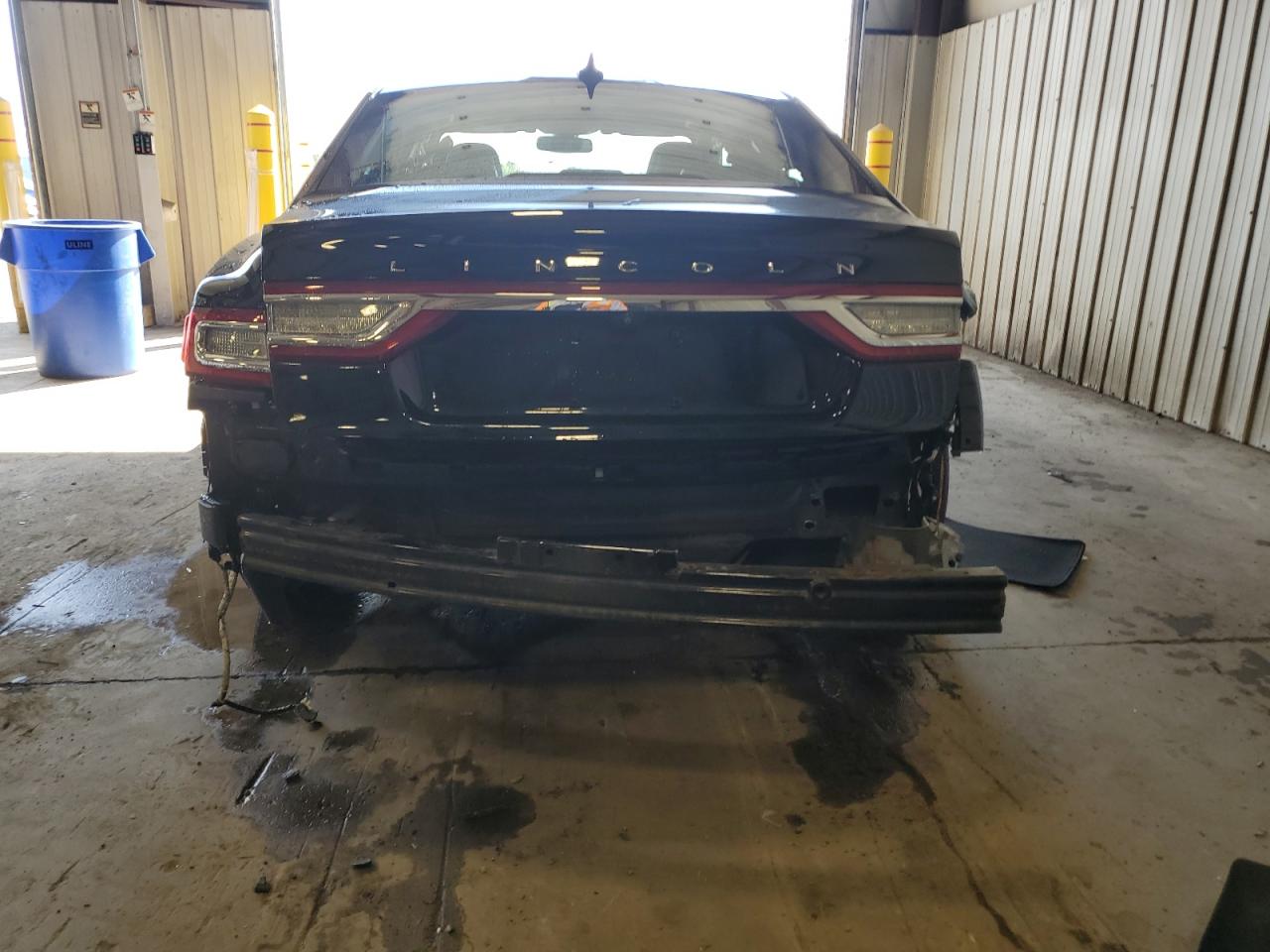 2018 Lincoln Continental Reserve VIN: 1LN6L9NP8J5616606 Lot: 86146335