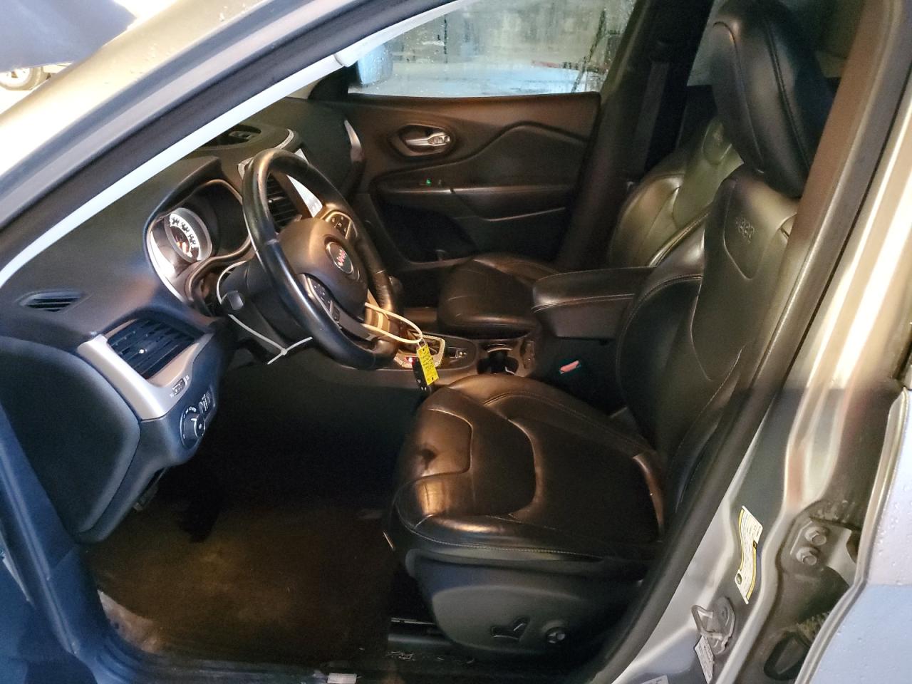 2015 Jeep Cherokee Limited VIN: 1C4PJMDS2FW651716 Lot: 89560735