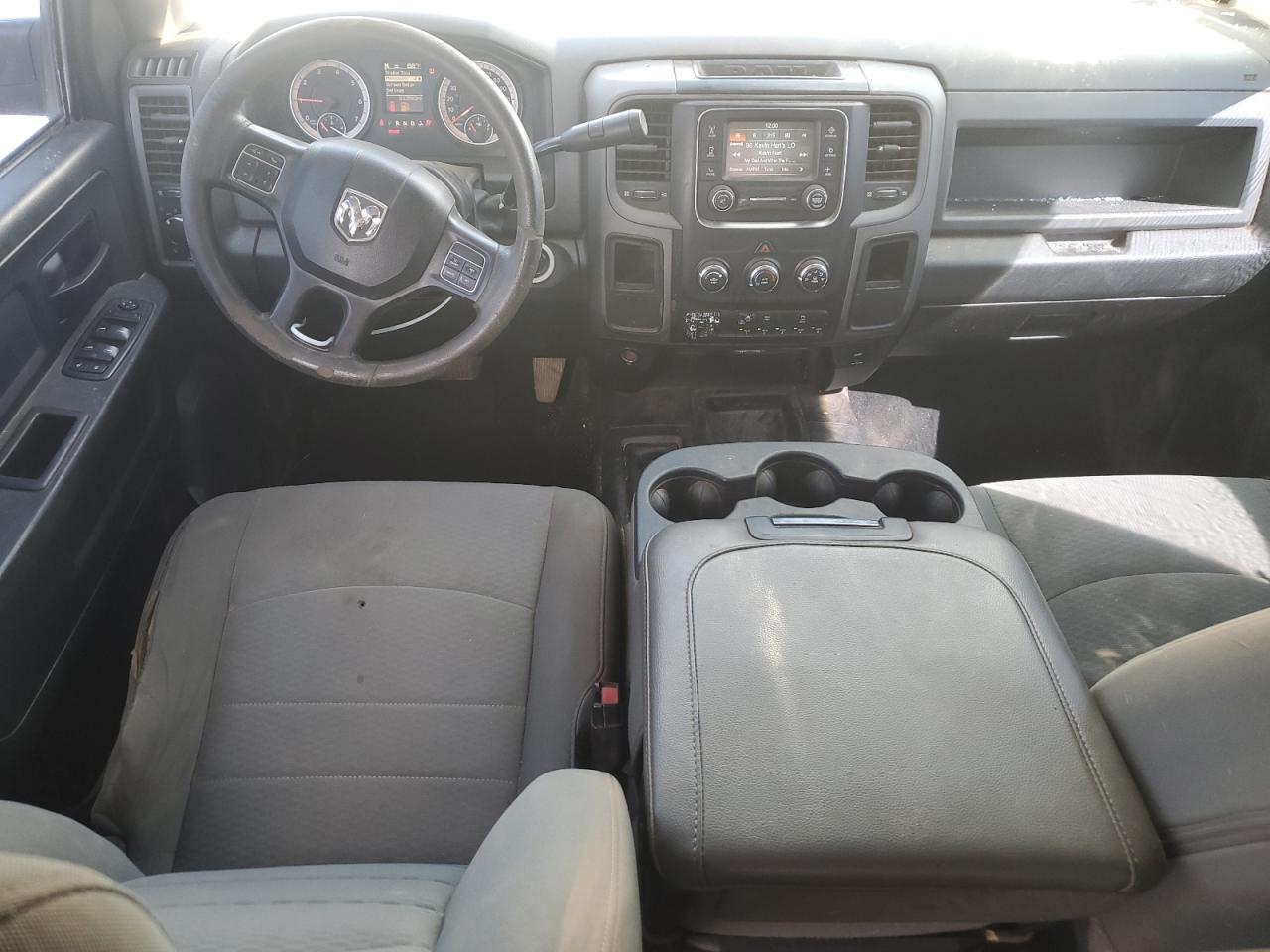 2018 Ram 2500 St VIN: 3C6UR5CJ1JG283828 Lot: 82268885