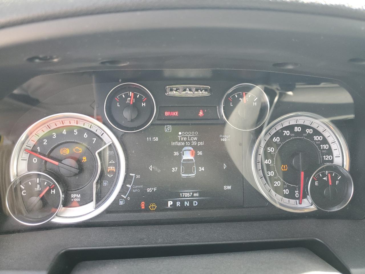 2024 Ram 1500 Classic Tradesman VIN: 1C6RR6KG5RS197363 Lot: 90041755