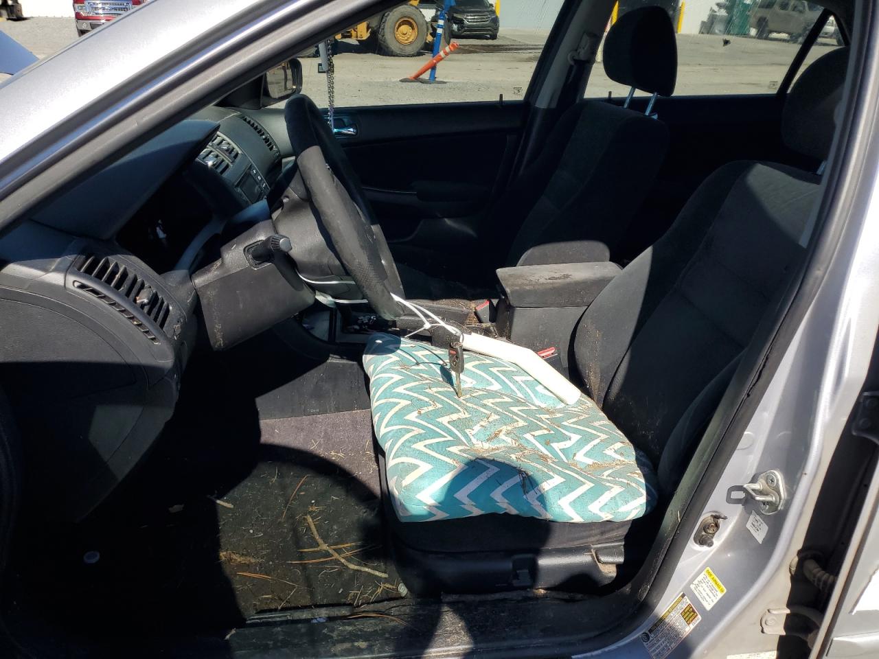 2004 Honda Accord Ex VIN: 1HGCM56604A088074 Lot: 82585295