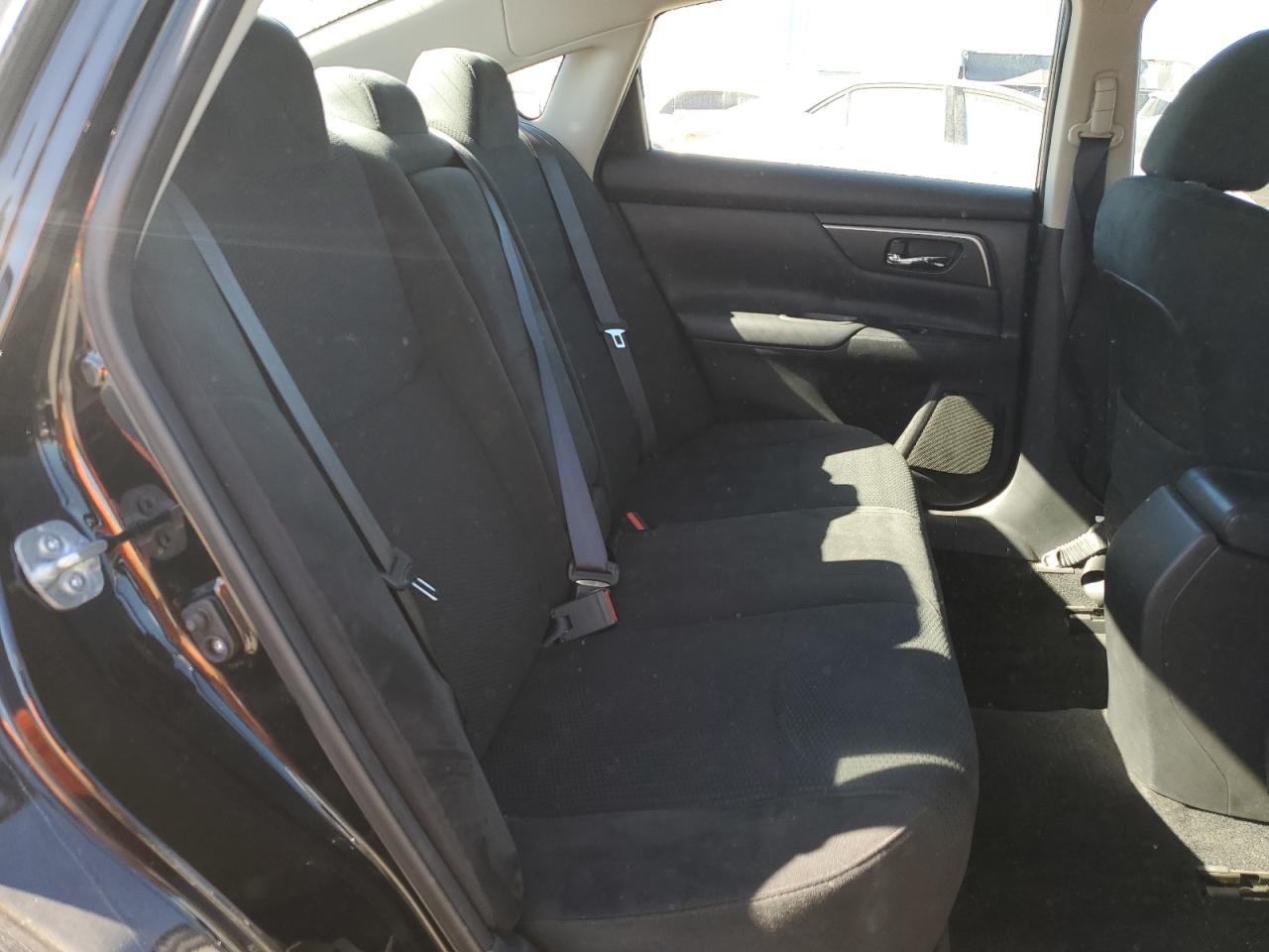 2015 Nissan Altima 2.5 VIN: 1N4AL3AP5FC260738 Lot: 85401825