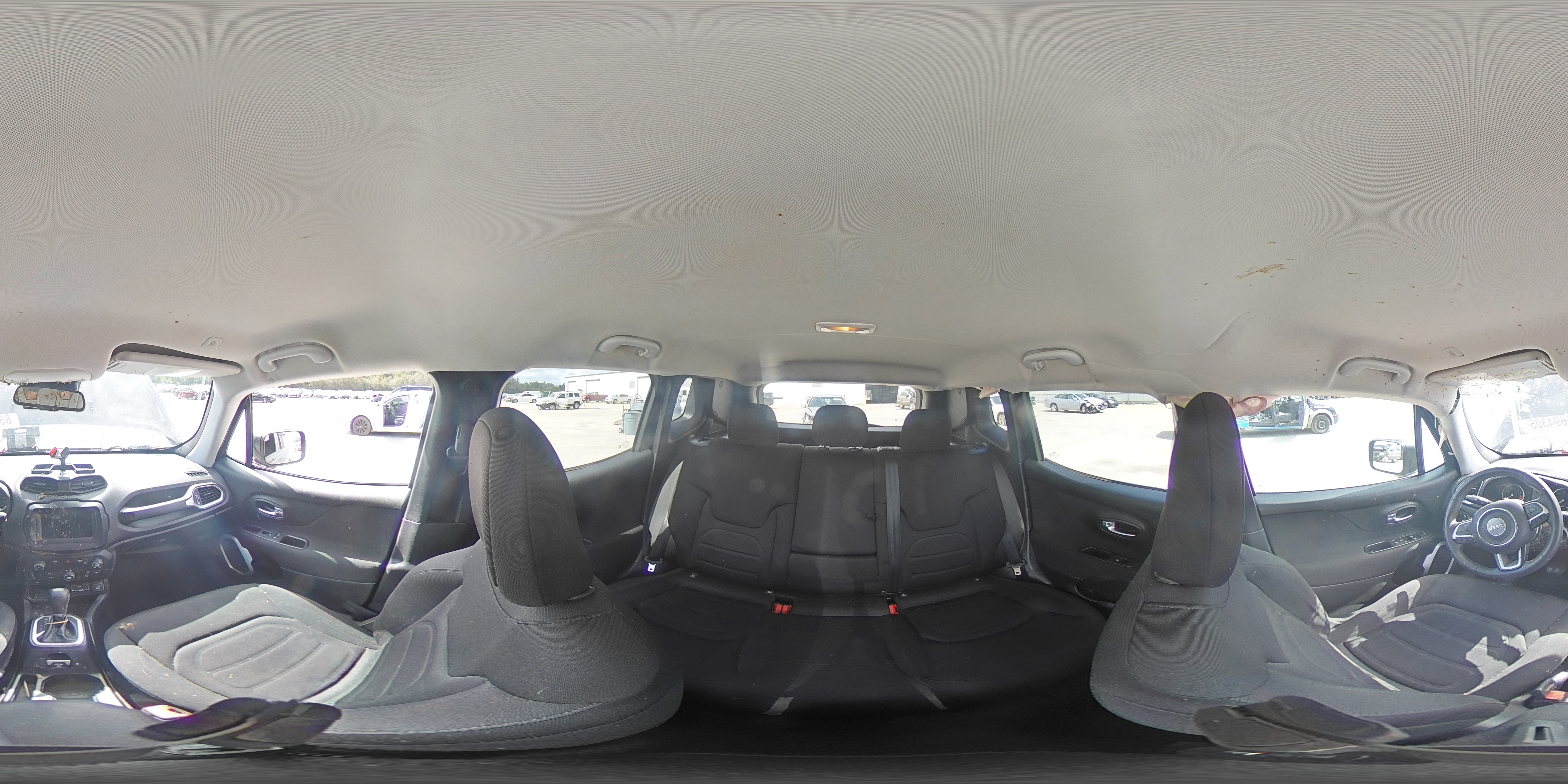 2018 Jeep Renegade Latitude VIN: ZACCJABB0JPG88043 Lot: 85694305