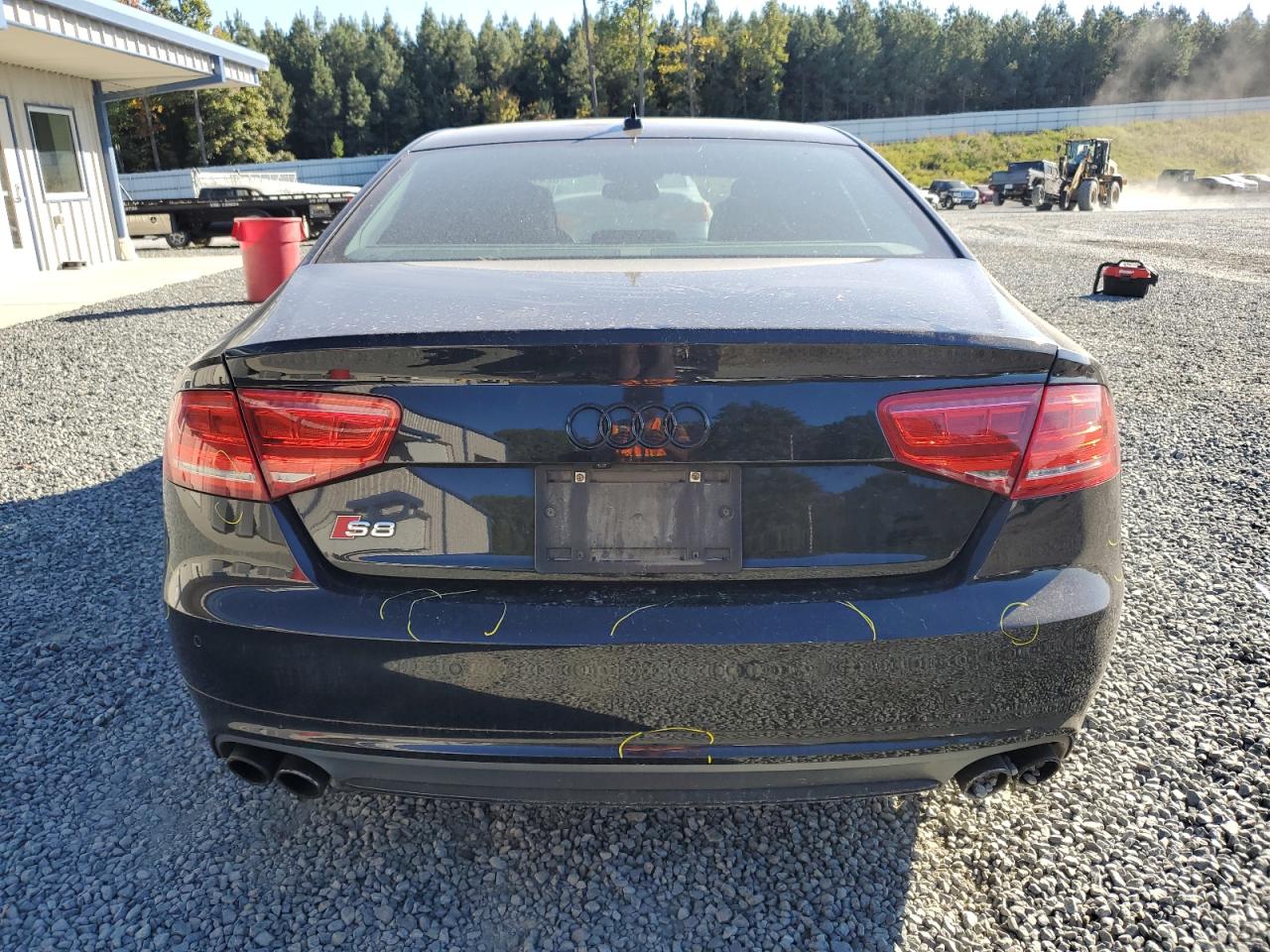 2014 Audi S8 Quattro VIN: WAUD2AFDXEN002471 Lot: 82416015