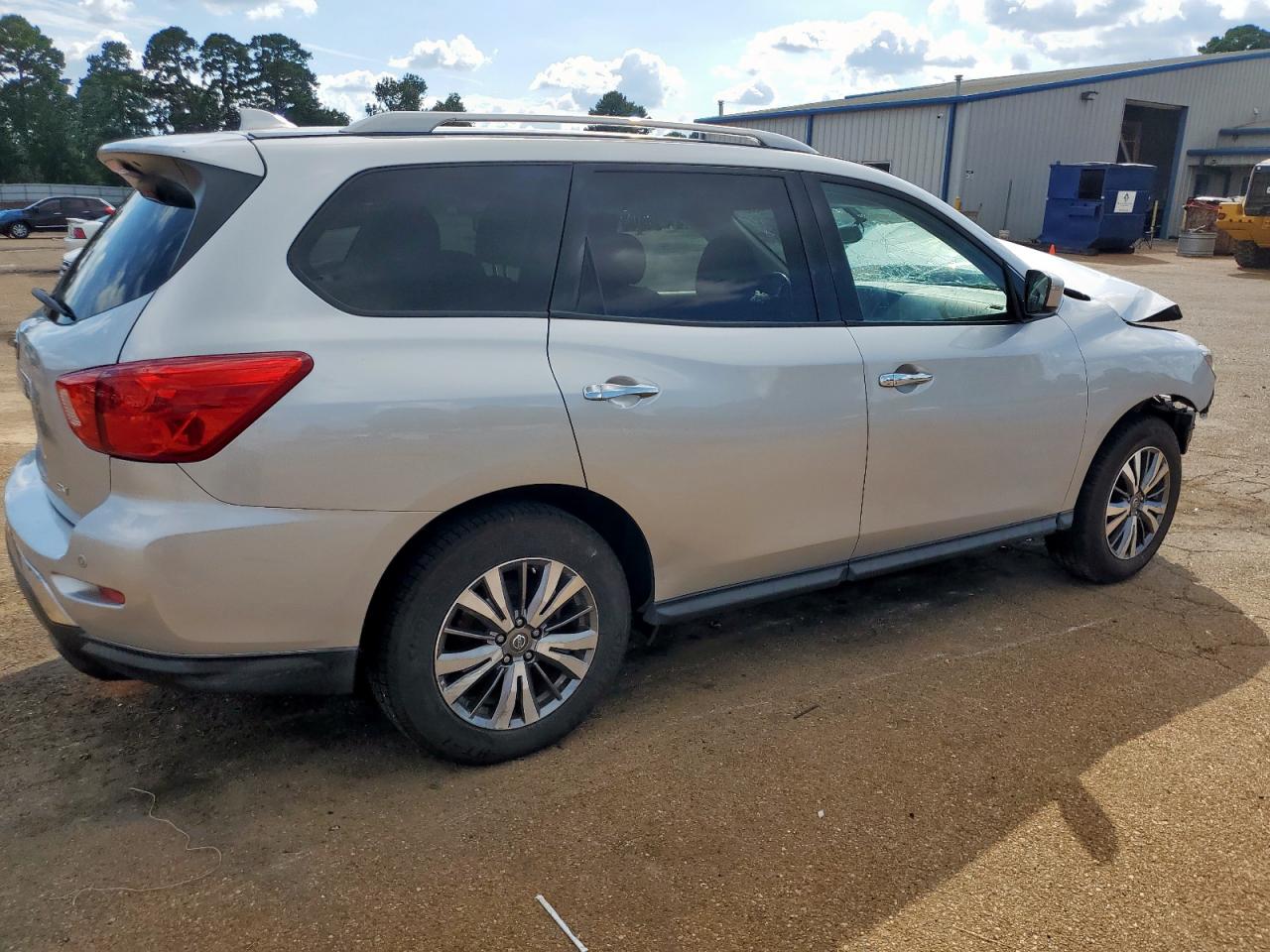 2019 Nissan Pathfinder S VIN: 5N1DR2MN6KC608224 Lot: 85878205