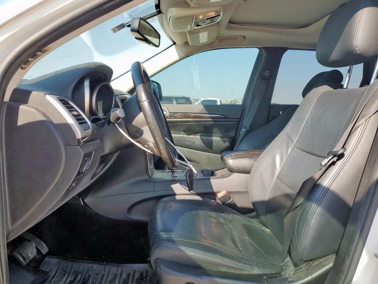 2012 Jeep Grand Cherokee Laredo VIN: 1C4RJFAG4CC256115 Lot: 81982645