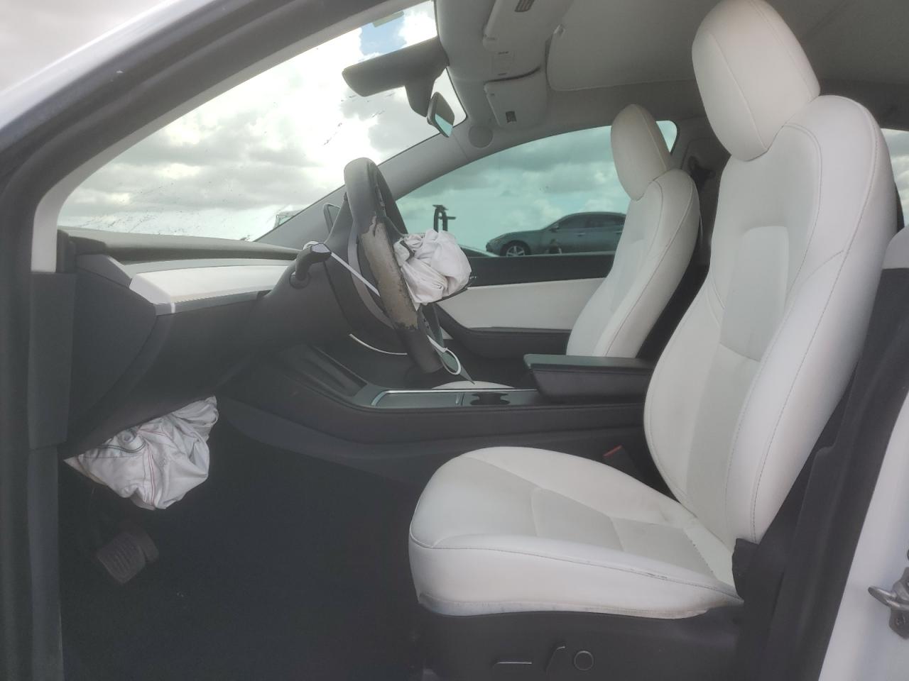 2021 Tesla Model Y VIN: 5YJYGDEEXMF187409 Lot: 84808365