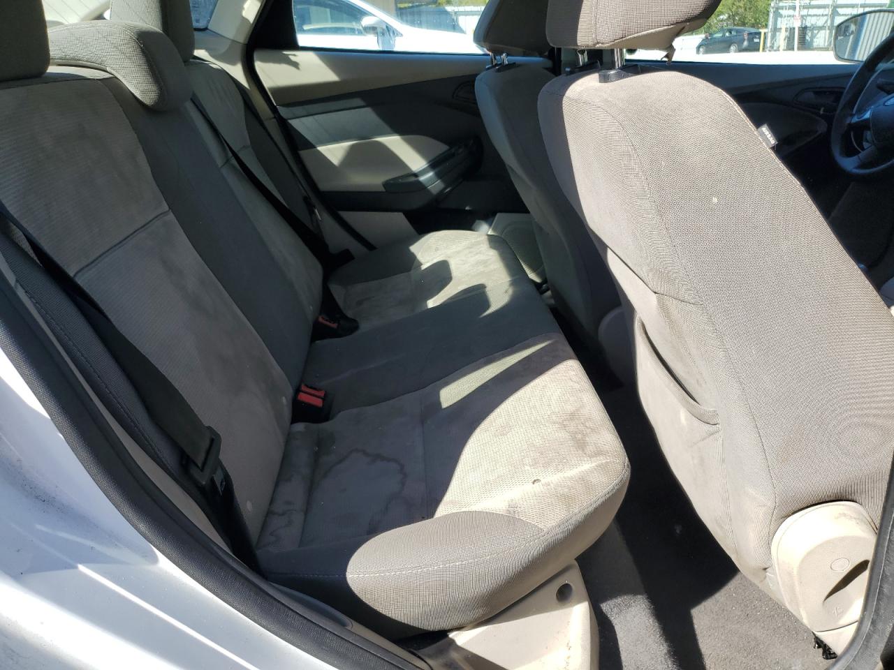 2012 Ford Focus Se VIN: 1FAHP3F27CL406021 Lot: 85675535