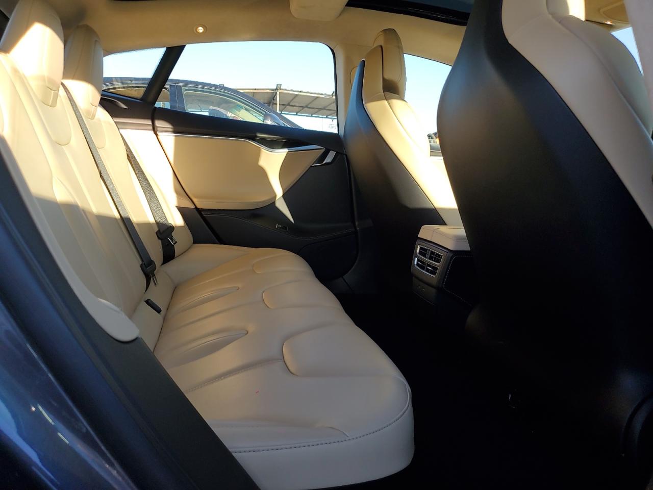 2017 Tesla Model S VIN: 5YJSA1E25HF199405 Lot: 90238745