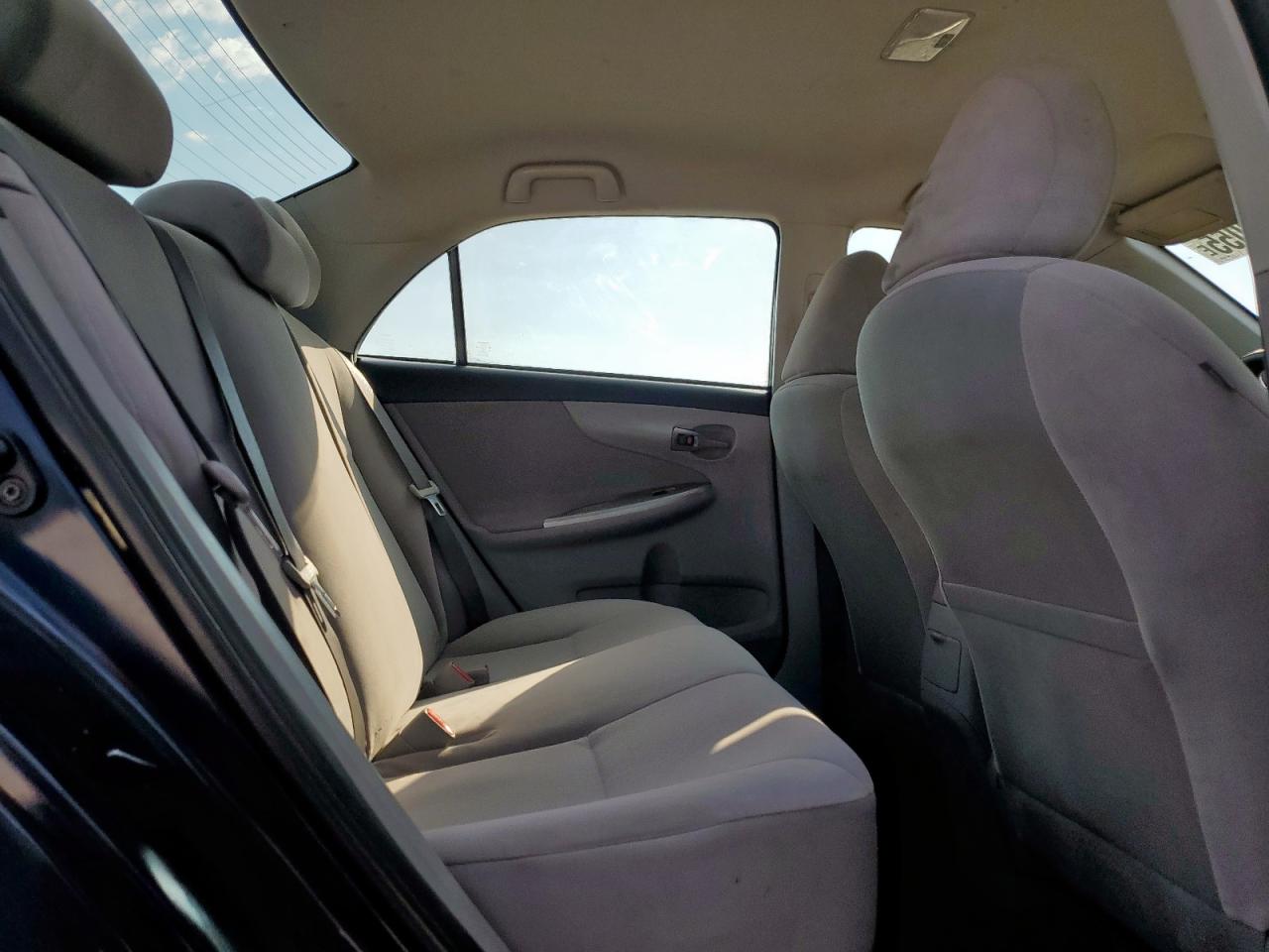 2011 Toyota Corolla Base VIN: JTDBU4EE6B9167082 Lot: 84480055