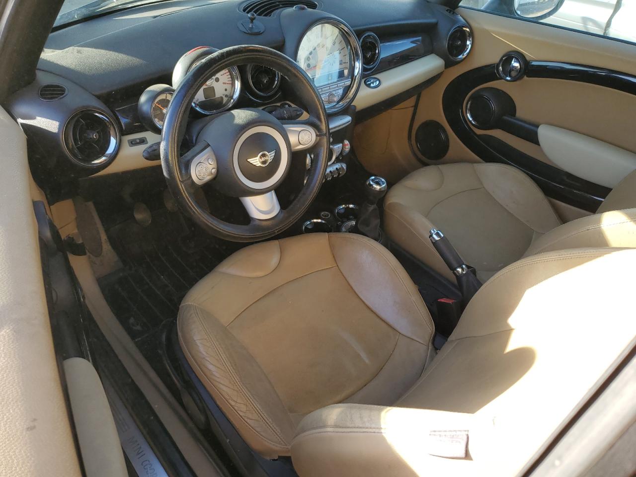 2009 Mini Cooper VIN: WMWMR33579TJ93532 Lot: 87194565