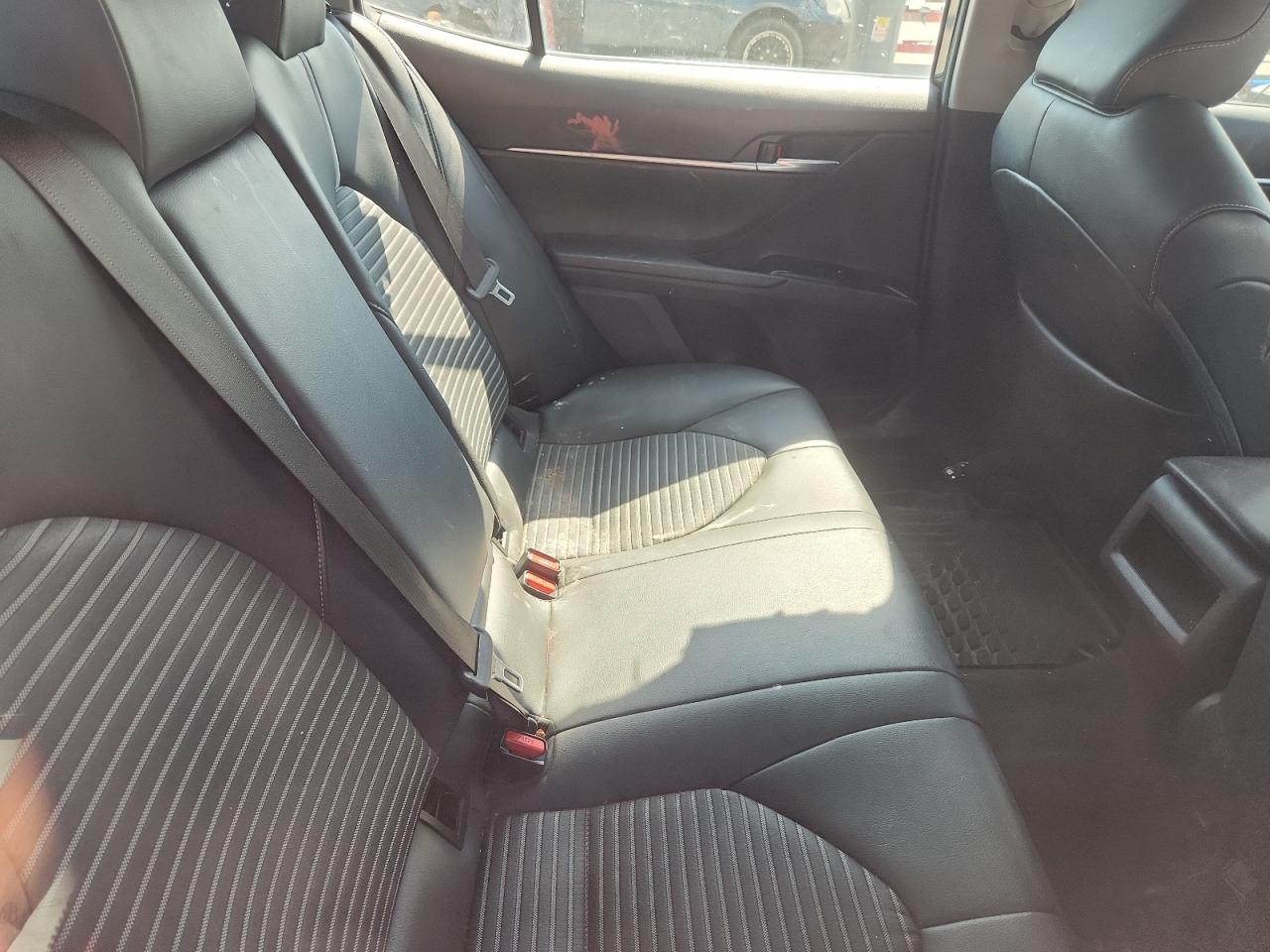 2019 Toyota Camry L VIN: 4T1B11HK9KU732149 Lot: 85201445