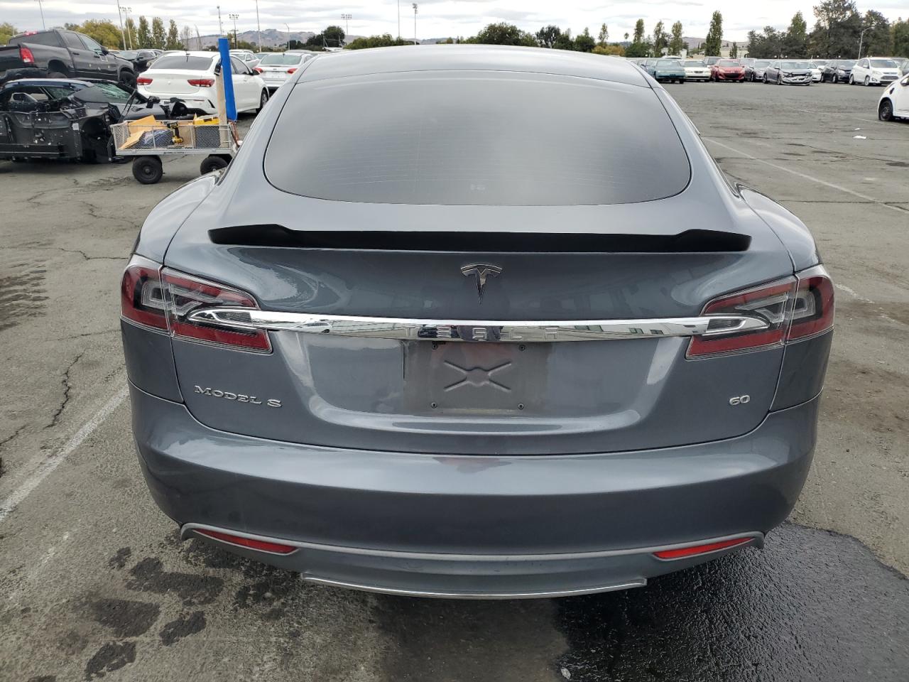 2013 Tesla Model S VIN: 5YJSA1CG7DFP16096 Lot: 84944915
