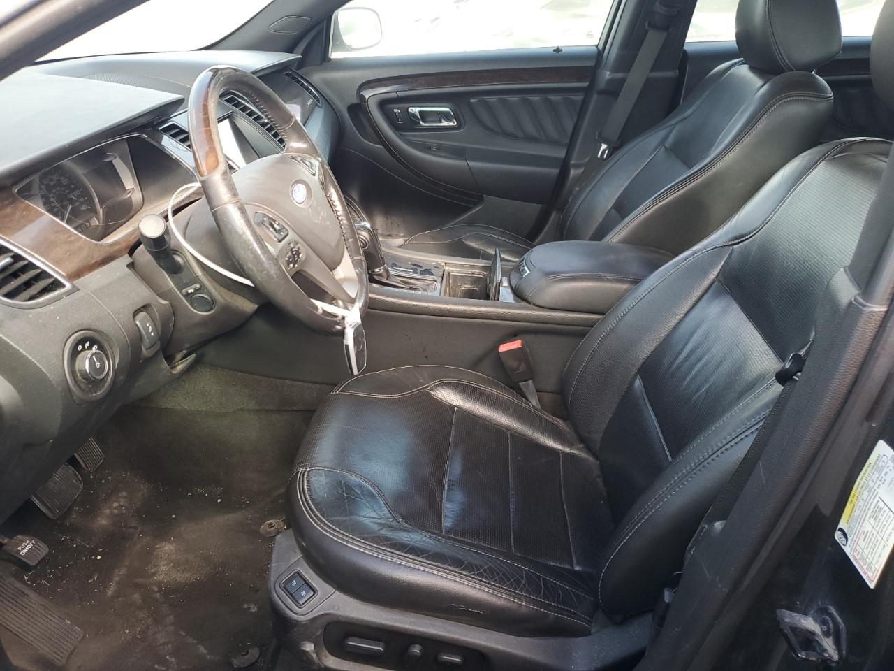 2016 Ford Taurus Limited VIN: 1FAHP2J81GG118015 Lot: 84558885