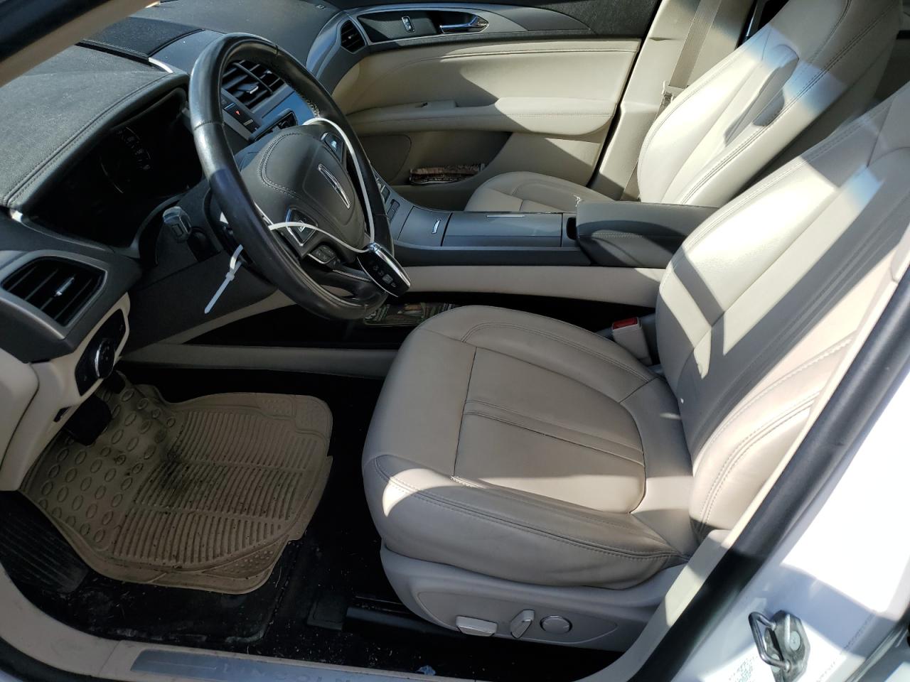 2020 Lincoln Mkz VIN: 3LN6L5B92LR620214 Lot: 91335785