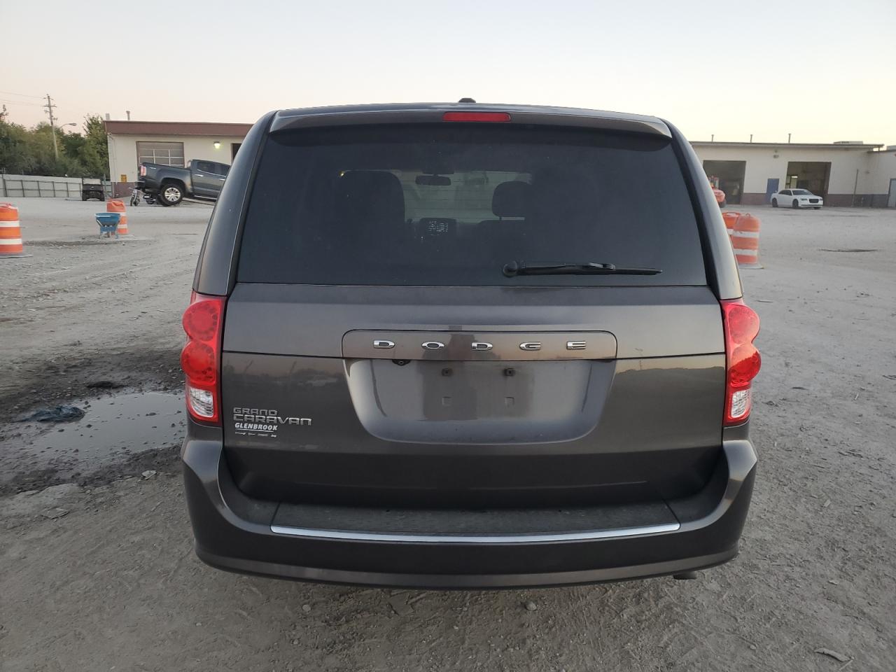 2015 Dodge Grand Caravan Se VIN: 2C4RDGBG3FR558048 Lot: 82311255