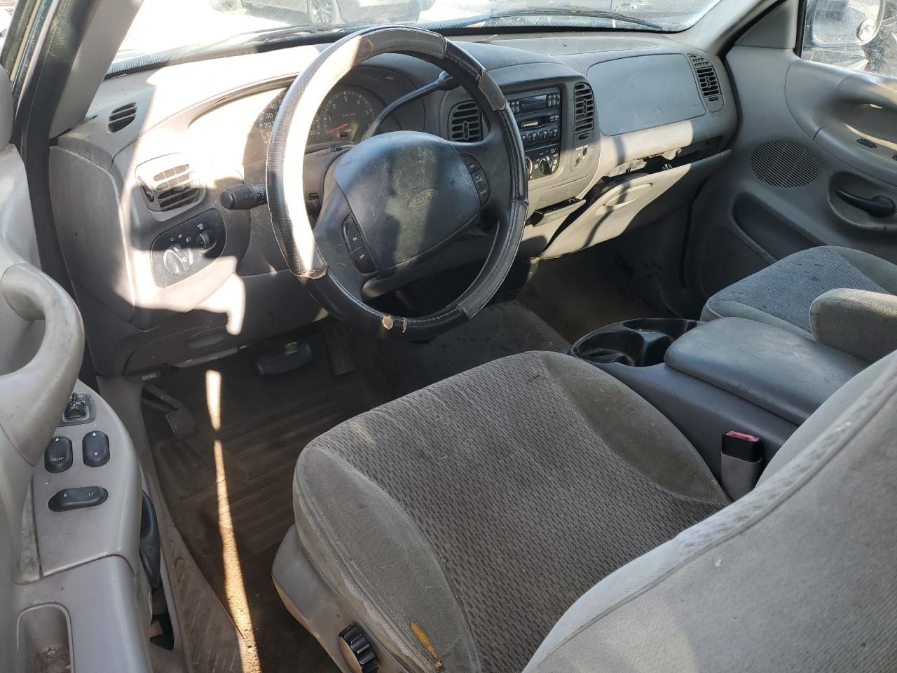 1998 Ford F150 VIN: 1FTZX1760WNC26800 Lot: 84400925