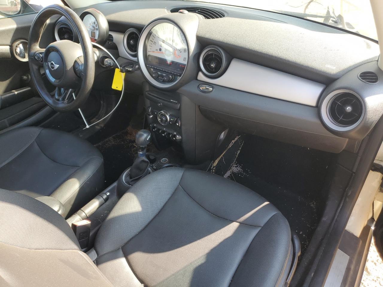 2012 Mini Cooper VIN: WMWSU3C52CT260986 Lot: 81976875