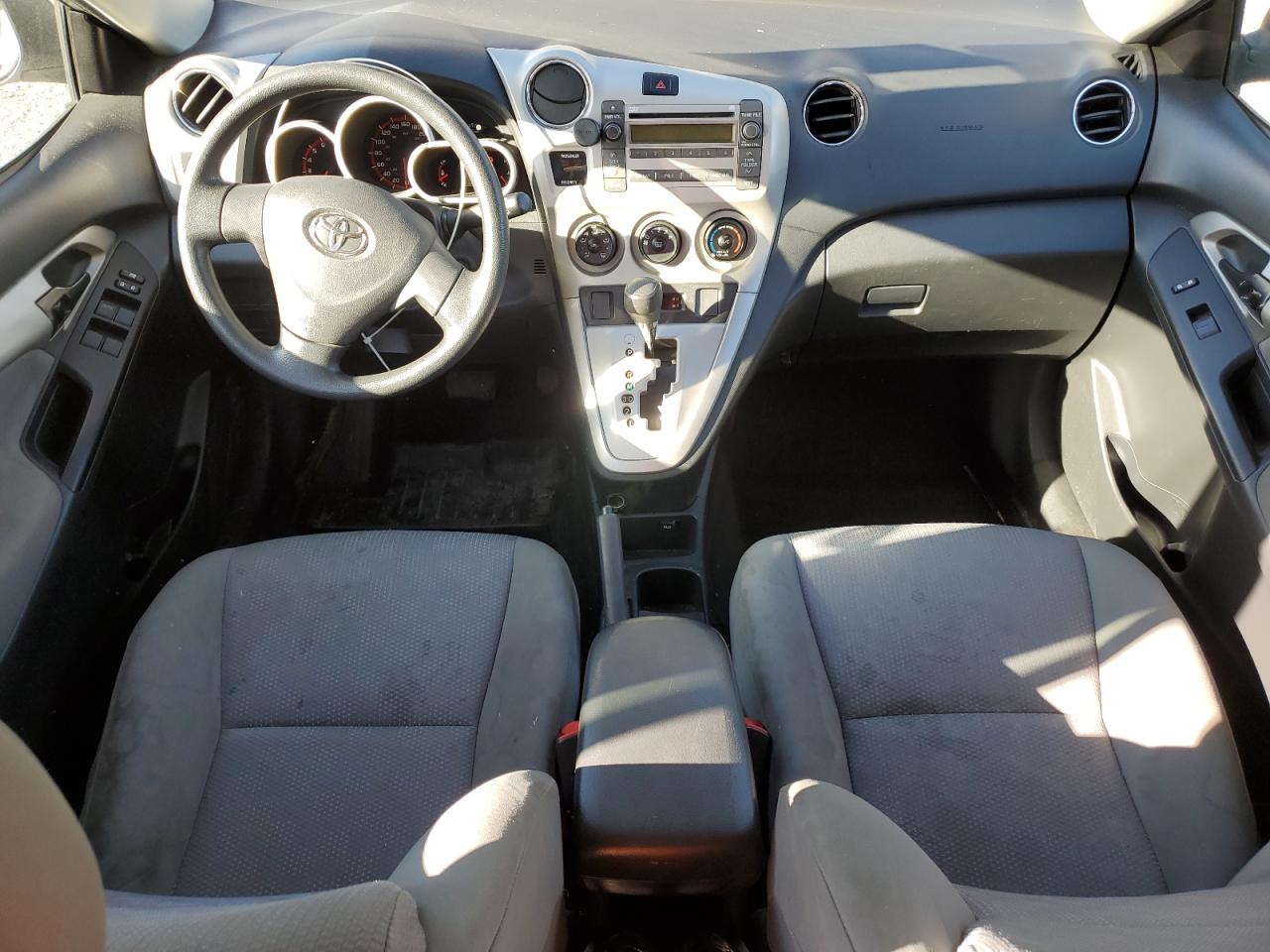 2010 Toyota Corolla Matrix VIN: 2T1KU4EE8AC221636 Lot: 89833995