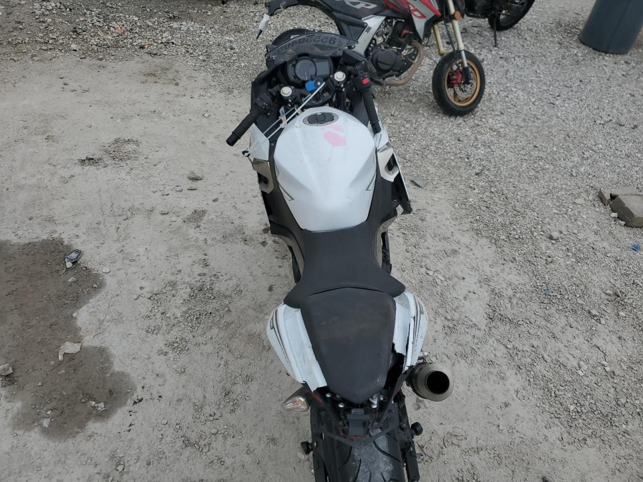 2023 Kawasaki Ex400 VIN: JKAEXKG10PDAM2129 Lot: 85550405