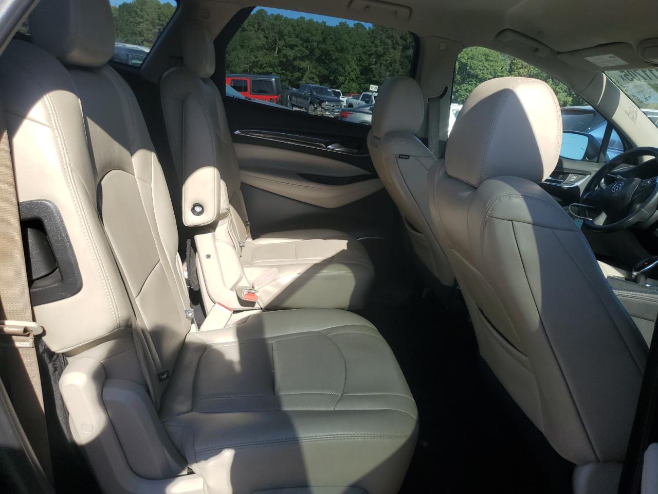 2018 Buick Enclave Essence VIN: 5GAERBKW0JJ218297 Lot: 85111705