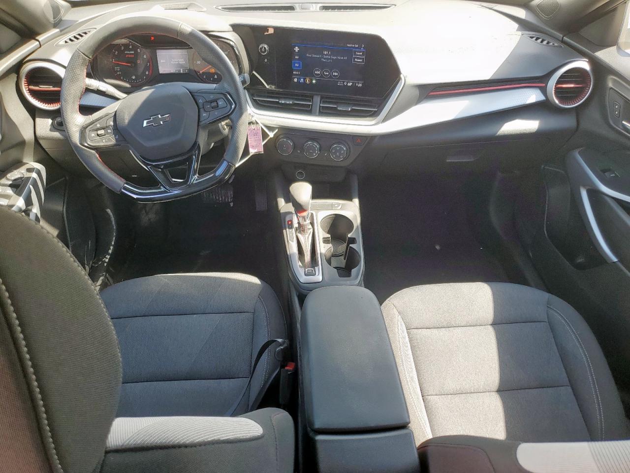 2025 Chevrolet Trax 1Rs VIN: KL77LGEP7SC054589 Lot: 86226975