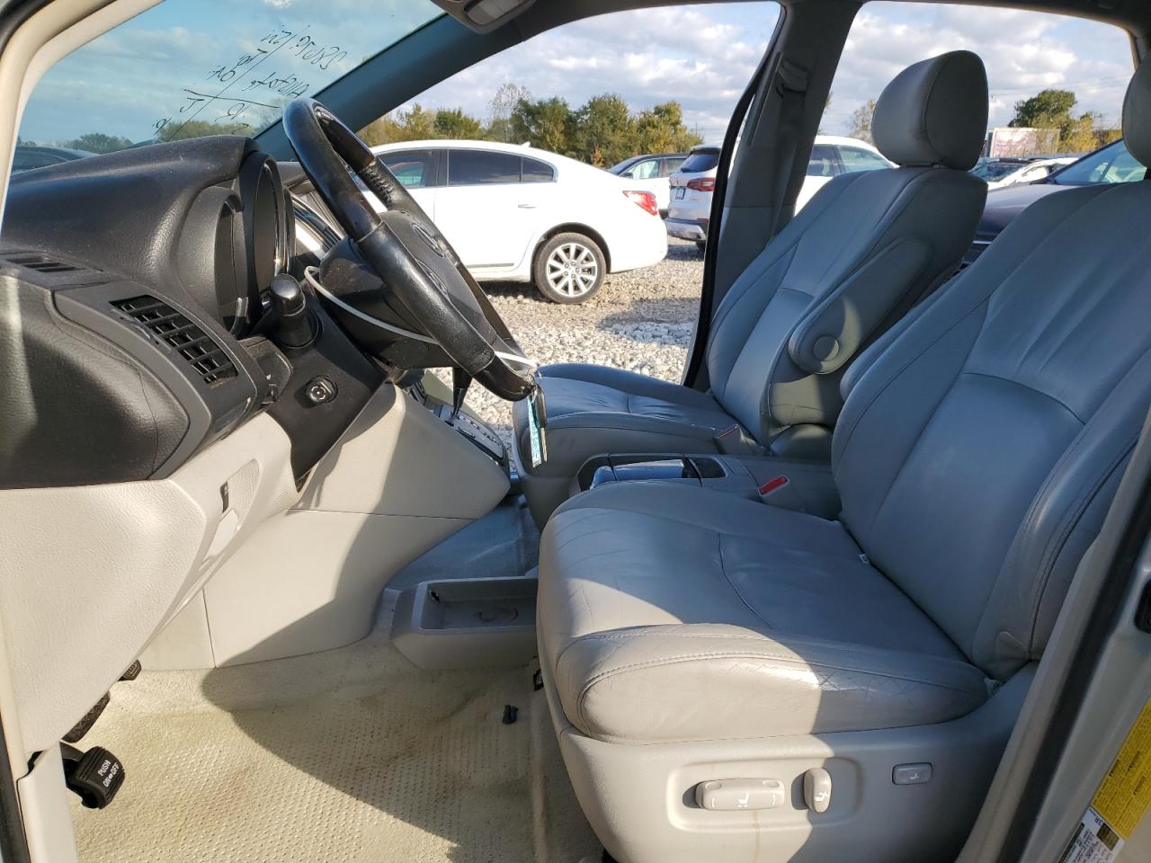 2008 Lexus Rx 350 VIN: 2T2HK31U98C057360 Lot: 90708995