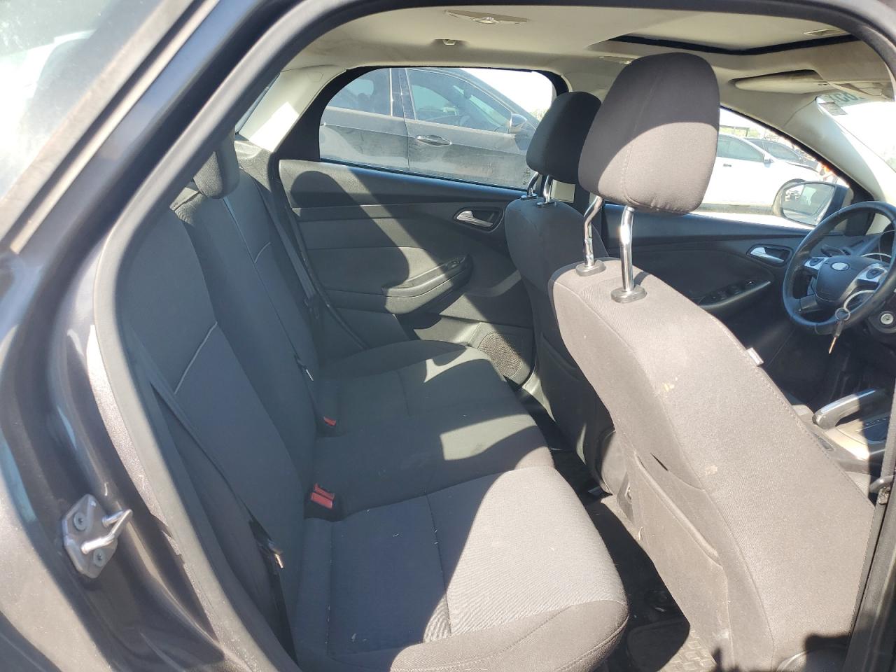 2012 Ford Focus Sel VIN: 1FAHP3H25CL145999 Lot: 85197285