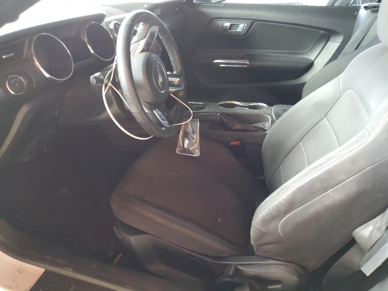 2016 Ford Mustang VIN: 1FATP8EM2G5318384 Lot: 85717475