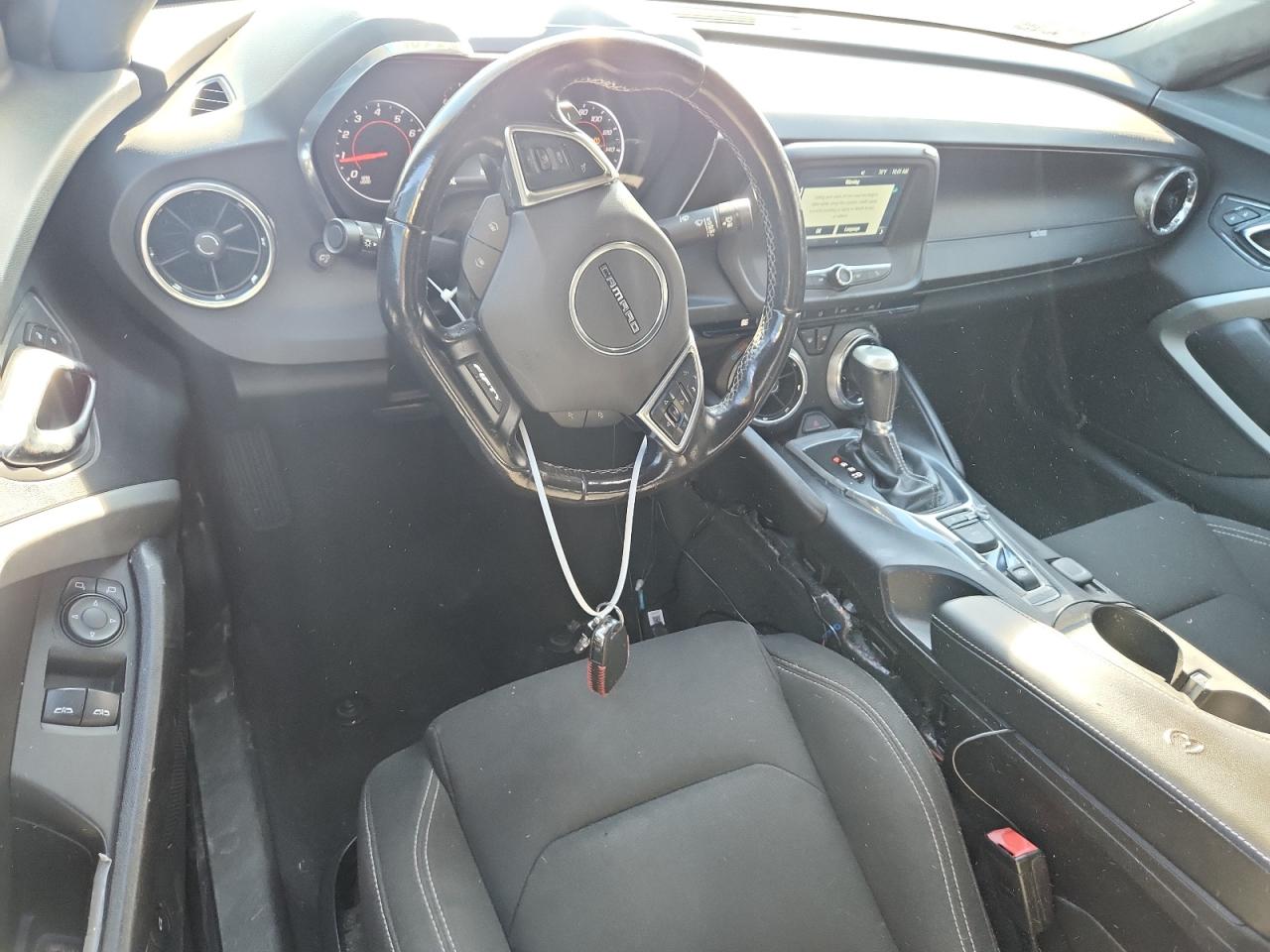 2017 Chevrolet Camaro Lt VIN: 1G1FB1RX8H0143518 Lot: 83861105