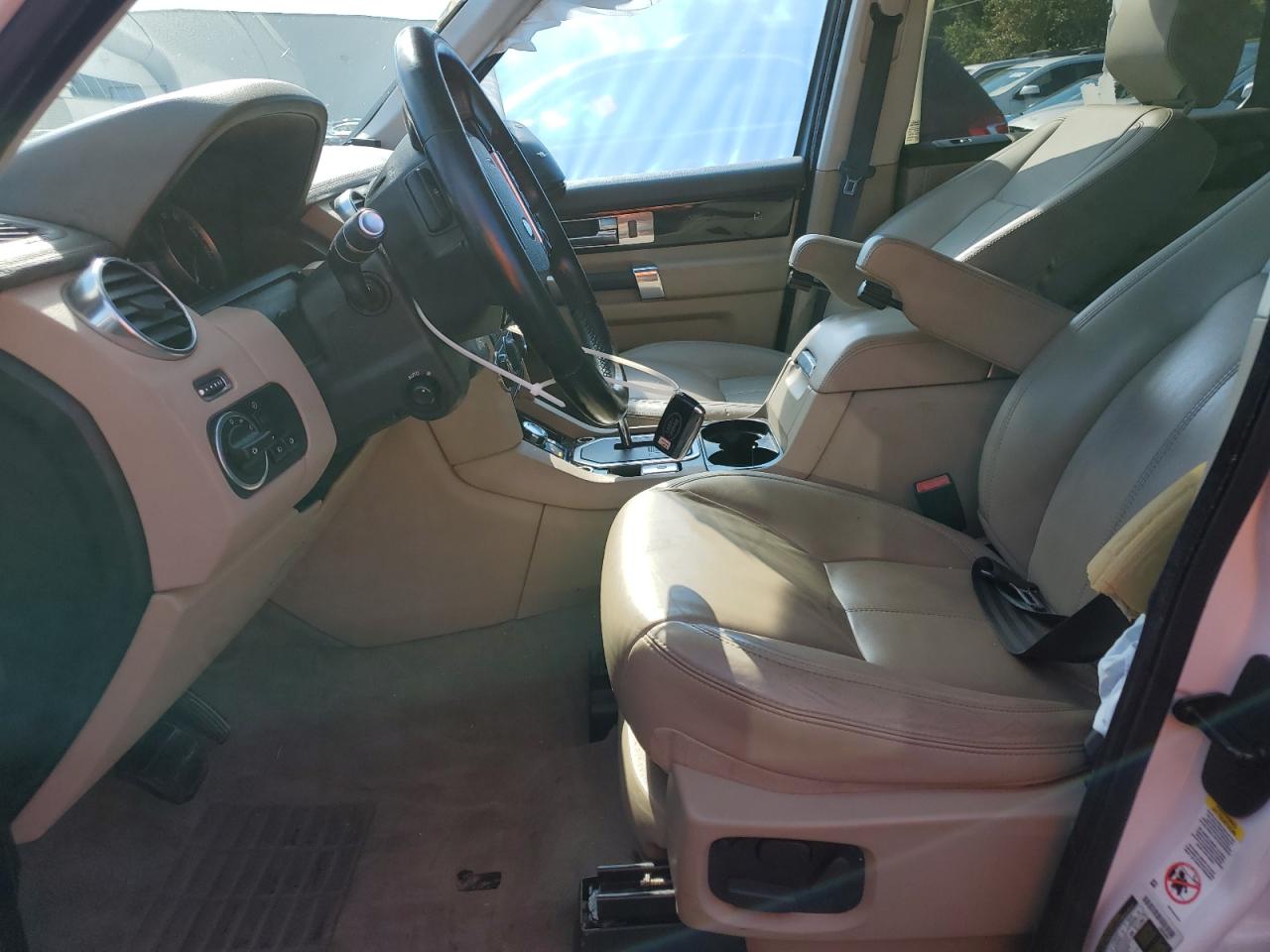 2013 Land Rover Lr4 Hse Luxury VIN: SALAK2D48DA683307 Lot: 71101915