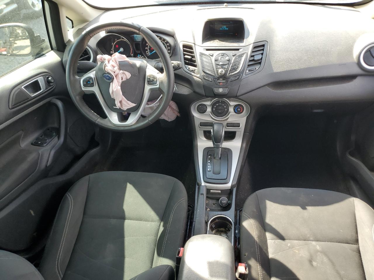 2016 Ford Fiesta Se VIN: 3FADP4BJ1GM206161 Lot: 81940985