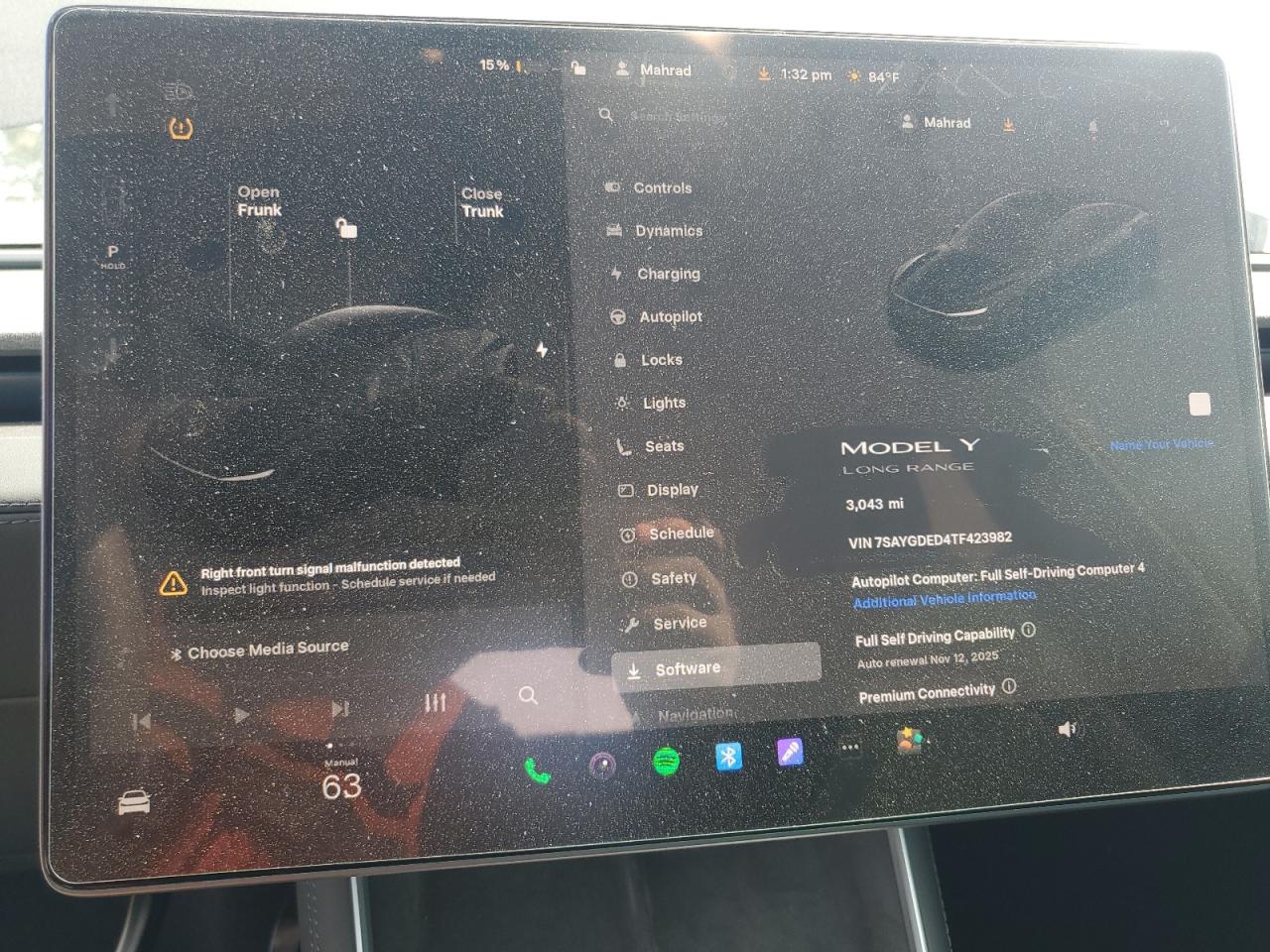 2026 Tesla Model Y VIN: 7SAYGDED4TF423982 Lot: 84398895