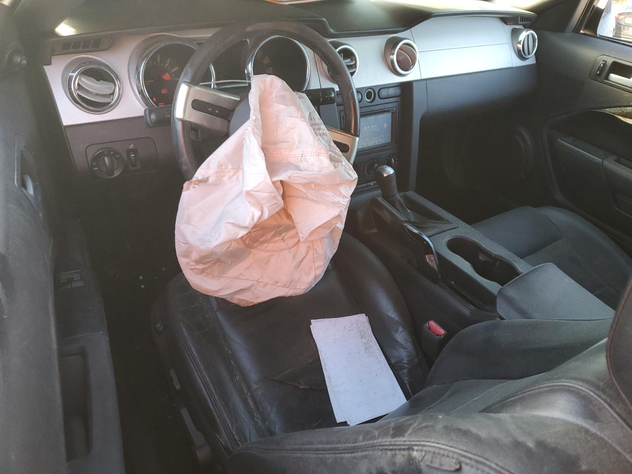 2007 Ford Mustang VIN: 1ZVHT80N975279883 Lot: 84640335