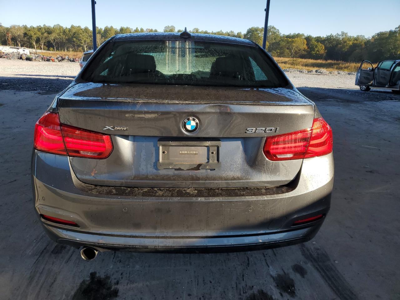 2017 BMW 320 Xi VIN: WBA8E5G31HNU43996 Lot: 82583805