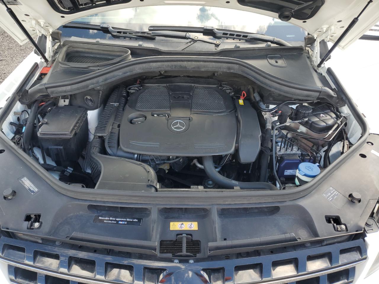 2015 Mercedes-Benz Ml 350 4Matic VIN: 4JGDA5HB1FA521163 Lot: 84449595