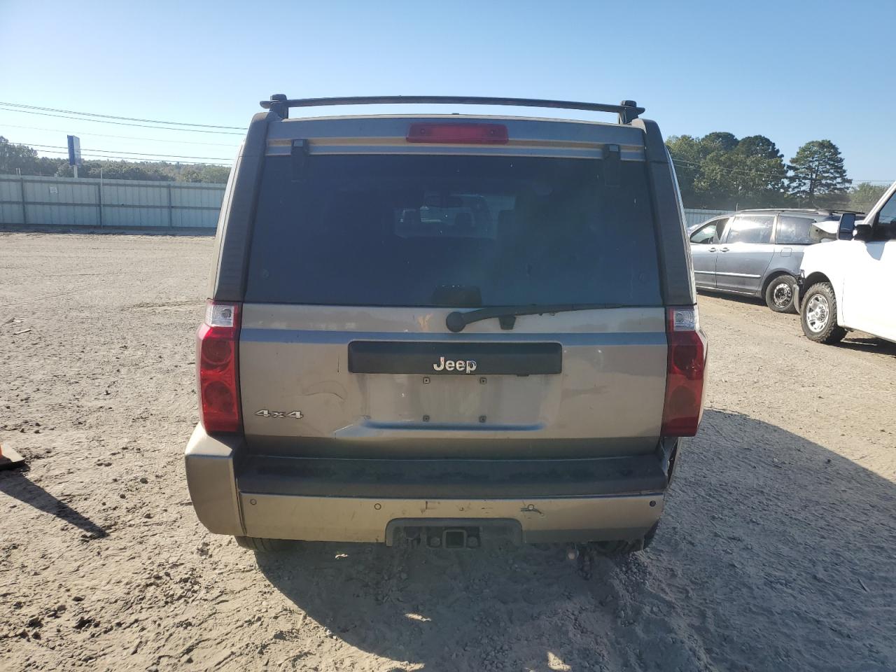 2006 Jeep Commander VIN: 1J8HG48N66C122867 Lot: 84050335