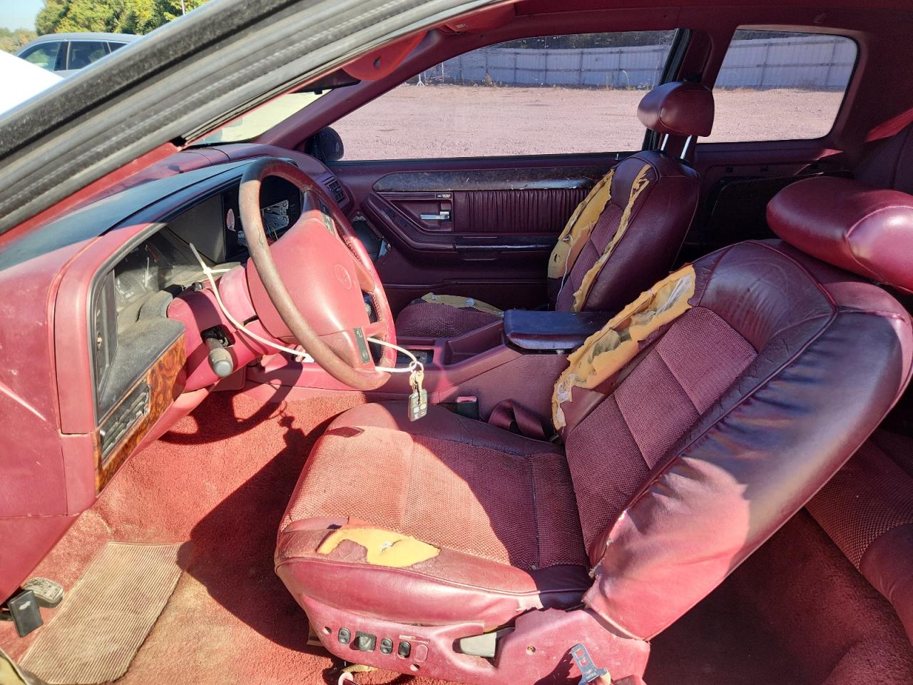 1993 Mercury Cougar Xr7 VIN: 1MEPM6242PH666356 Lot: 82468625