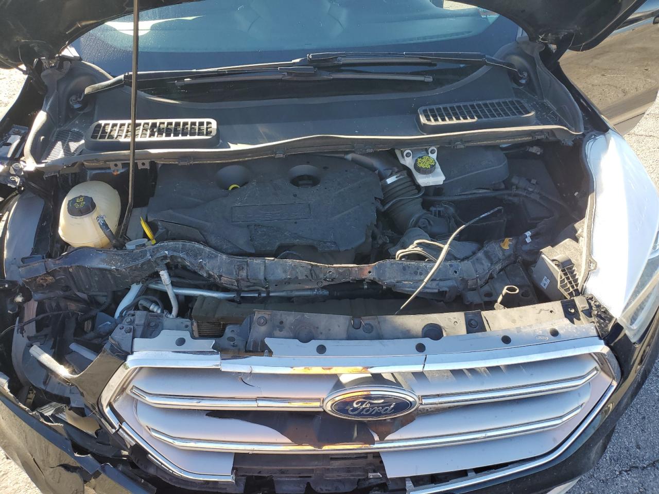 2017 Ford Escape Titanium VIN: 1FMCU9J97HUE96434 Lot: 87109545