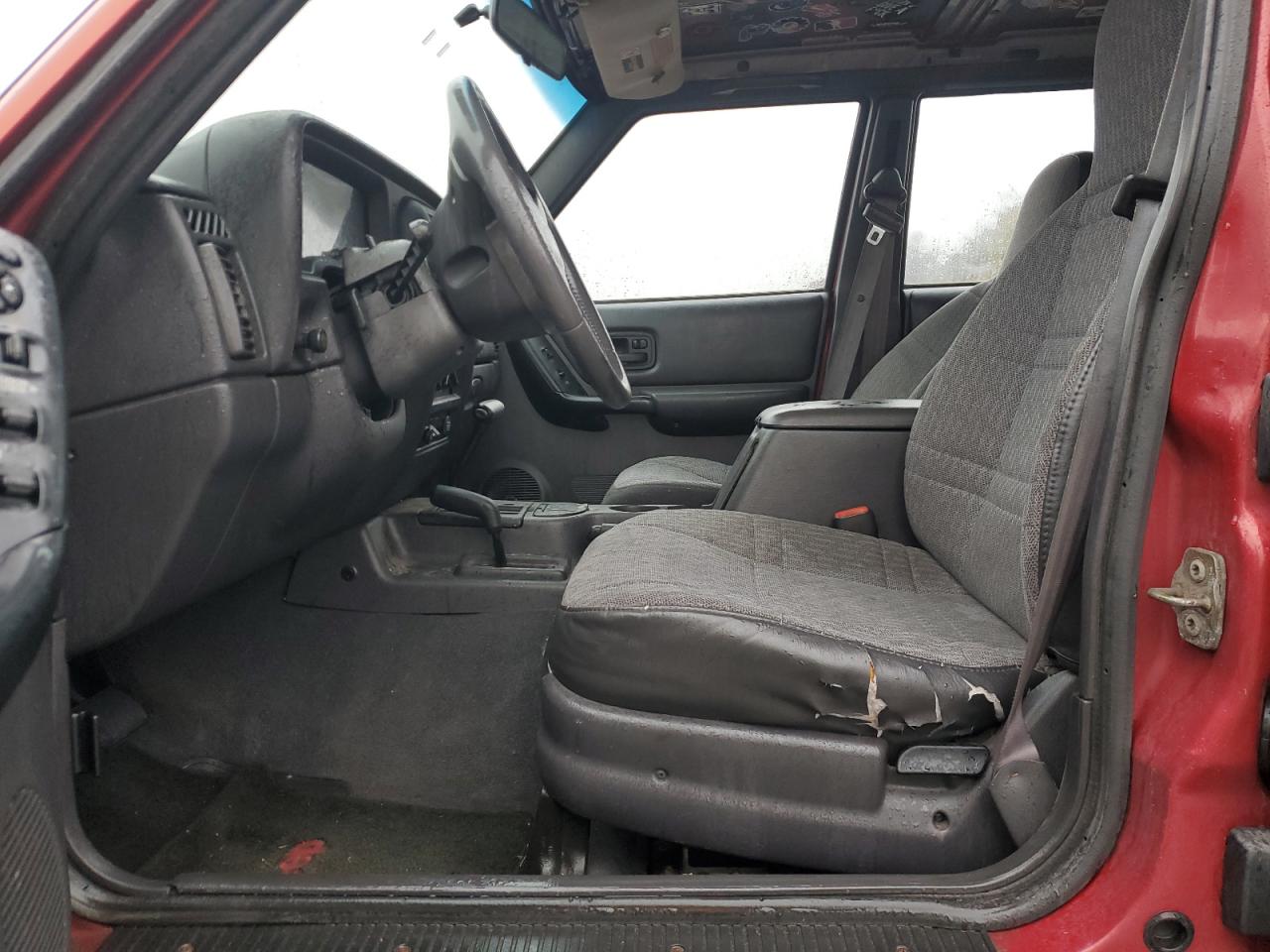 1999 Jeep Cherokee Sport VIN: 1J4FF68S2XL623169 Lot: 90688235