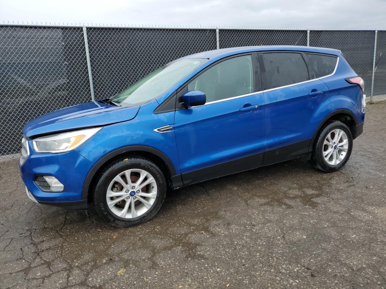 FORD ESCAPE 2017. Lot# 90940065. VIN 1FMCU0GD8HUE70741. Photo 1