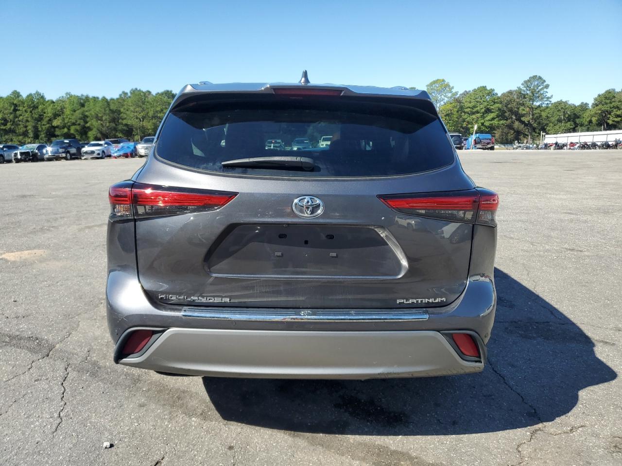 2022 Toyota Highlander Platinum VIN: 5TDFZRAH7NS122528 Lot: 87243755