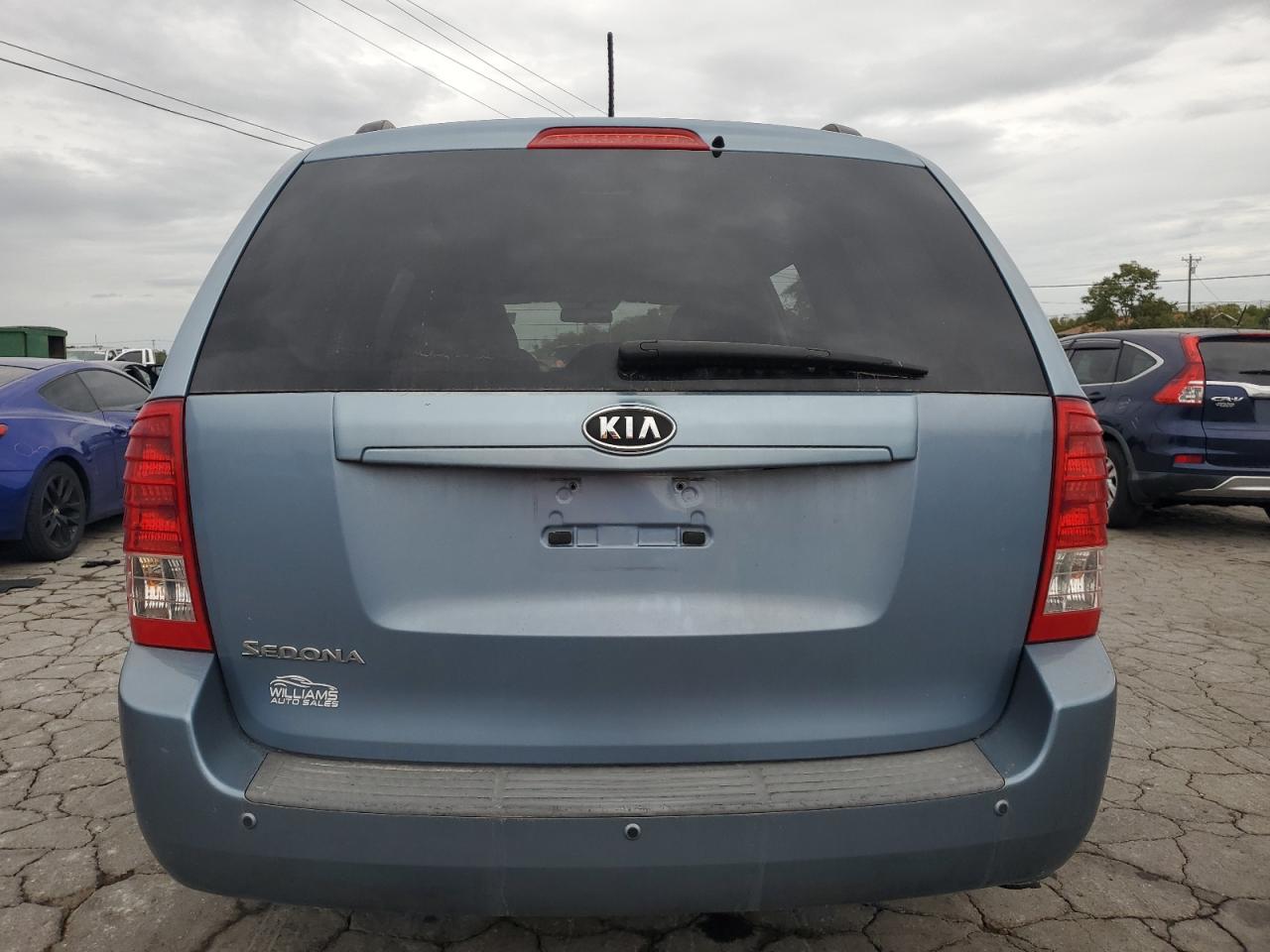 2011 Kia Sedona Lx VIN: KNDMG4C76B6409696 Lot: 85484275