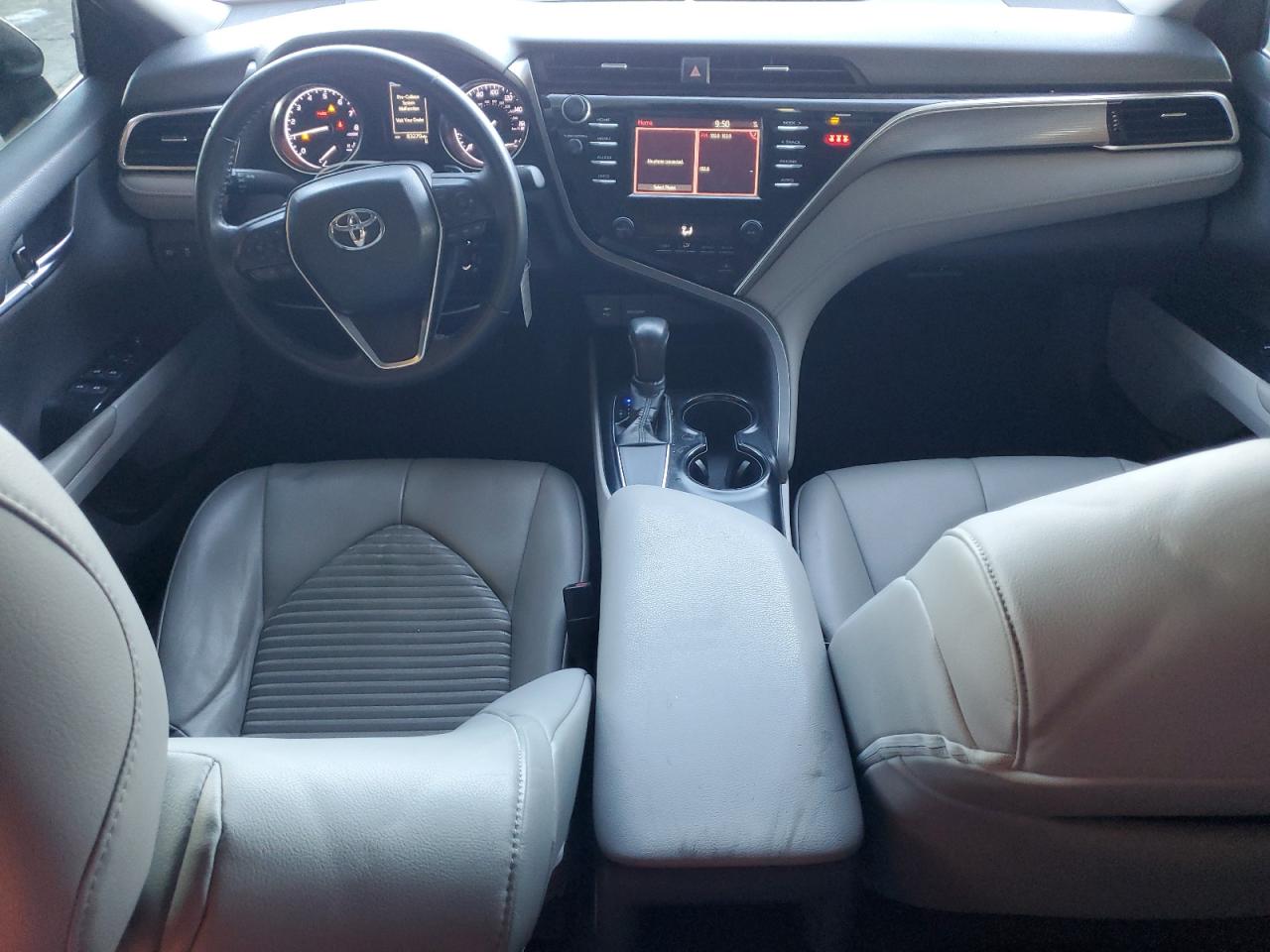 2018 Toyota Camry L VIN: 4T1B11HK2JU025831 Lot: 82315465