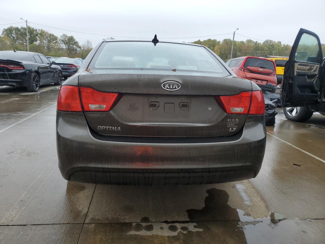 2009 Kia Optima Lx VIN: KNAGE228295287370 Lot: 90305625