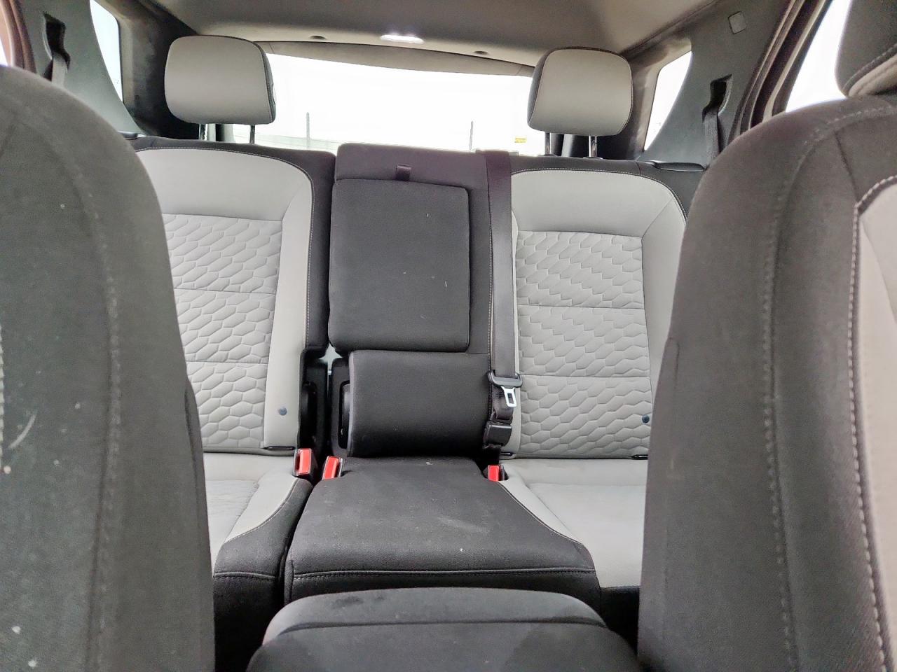 2020 Chevrolet Equinox Ls VIN: 3GNAXHEV2LS570766 Lot: 86243905