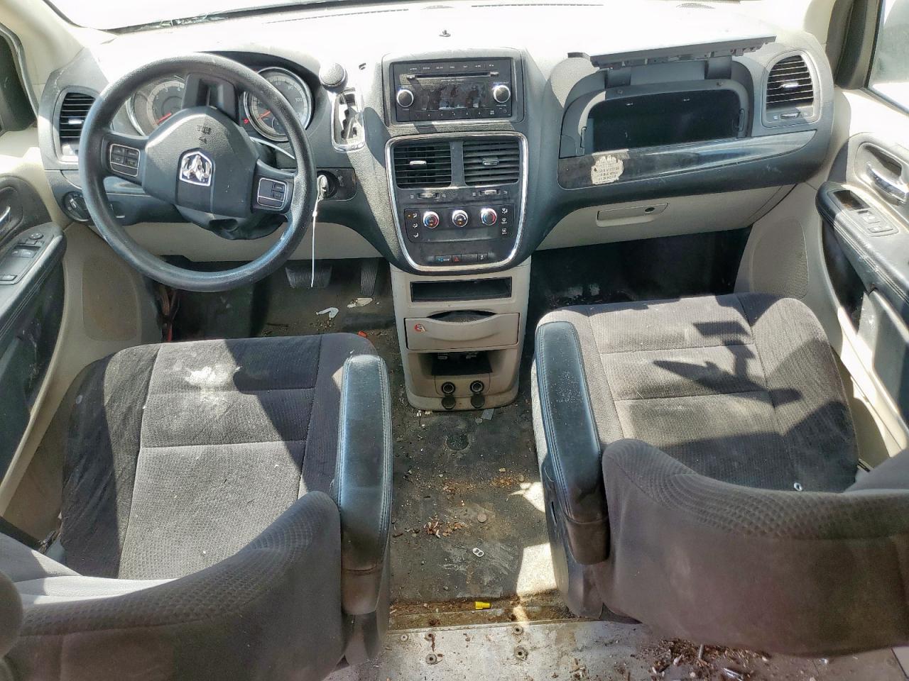 2014 Ram Tradesman VIN: 2C4JRGAG1ER241982 Lot: 82235395