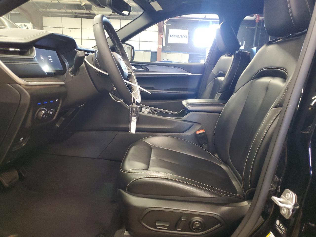 2024 Jeep Grand Cherokee Limited 4Xe VIN: 1C4RJYB67R8516147 Lot: 86189965