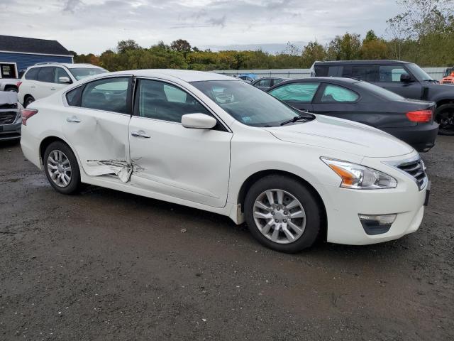  NISSAN ALTIMA 2015 Biały